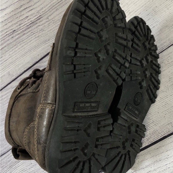 Timberland size 10 brown distressed leather boot - Picture 6 of 8